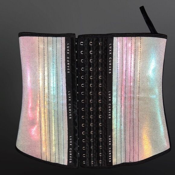 The Perfect Curves™ Waist Trainer & Extender by Luxx Curves Size XS - Picture 1 of 6
